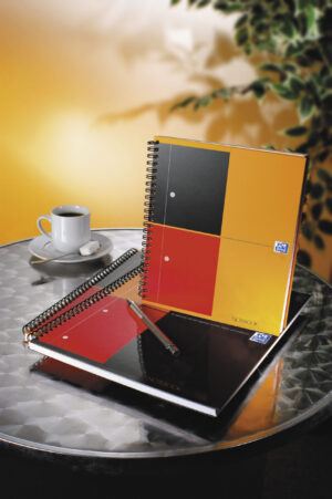 Oxford - International NoteBook, A5+, kvadreret